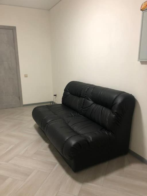 Apartment On Zarwanska Street คาเมียเนตส์-โปดิลสกี ภายนอก รูปภาพ